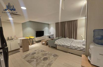 Apartment - Studio - 1 for rent in Busaiteen - Muharraq Governorate Apartment - Studio - 1 for rent in Busaiteen - Muharraq Governorate