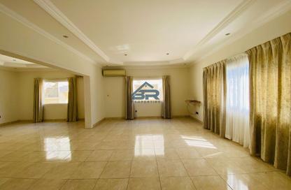 Compound - 3 Bedrooms - 2 Bathrooms for rent in Saar - Northern Governorate