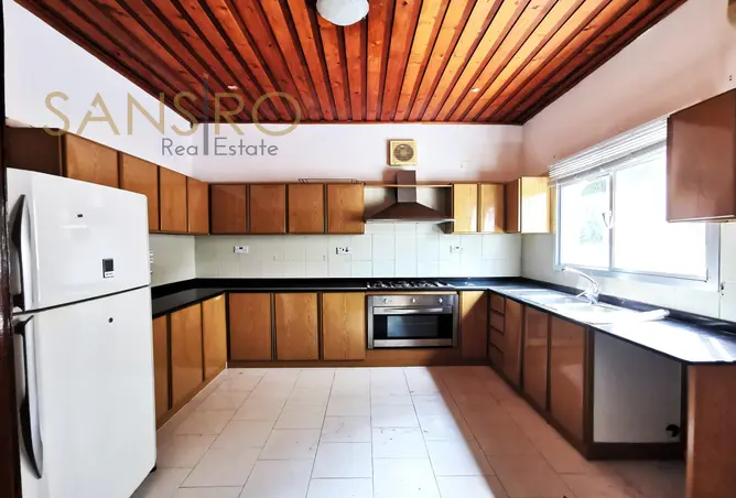 58111700 - Property Image 3