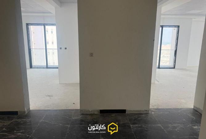 986307 - Property Image 2