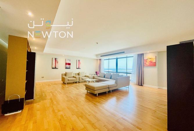 998215 - Property Image 2