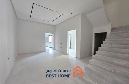 Villa - 4 Bedrooms - 4 Bathrooms for sale in Hamala - Northern Governorate