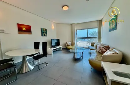 شقة - غرفة نوم - 1 حمام للايجار في شارع أمواج - أمواج - المحرق