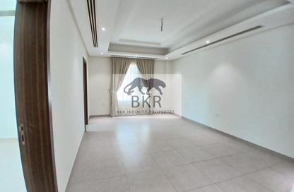 Apartment - 2 Bedrooms - 2 Bathrooms for rent in Al Burhama - Manama - Capital Governorate