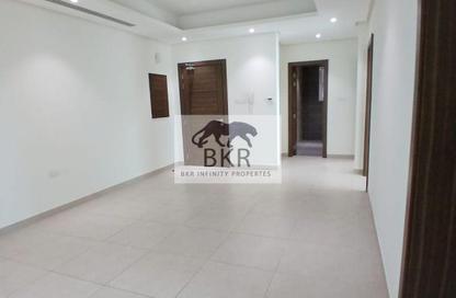 Apartment - 2 Bedrooms - 2 Bathrooms for rent in Al Burhama - Manama - Capital Governorate