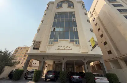 Apartment - 2 Bedrooms - 3 Bathrooms for rent in Al Juffair - Capital Governorate