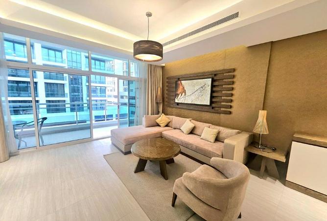 990387 - Property Image 3