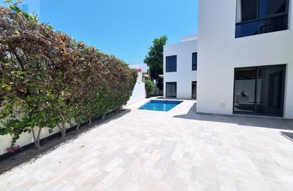 Compound - 4 Bedrooms - 5 Bathrooms for rent in Saar - Northern Governorate