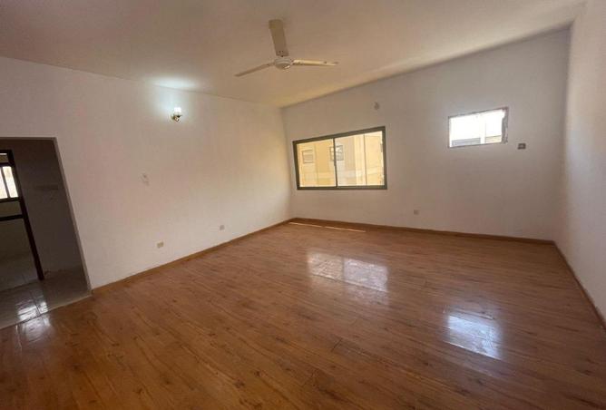 54569673 - Property Main Image