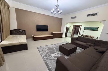Apartment - 1 Bedroom - 1 Bathroom for rent in Exhibition Road - Hoora - Capital Governorate