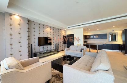 Apartment - 3 Bedrooms - 3 Bathrooms for rent in Al Juffair - Capital Governorate