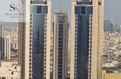 شقة - 3 غرف نوم - 4 حمامات للايجار في أبراج اللولو - المنامة - محافظة العاصمة