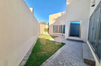 Villa - 4 Bedrooms - 4 Bathrooms for rent in Hamala - Northern Governorate