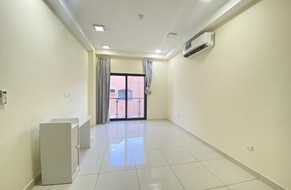 Apartment - 2 Bedrooms - 2 Bathrooms for rent in Adliya - Manama - Capital Governorate Apartment - 2 Bedrooms - 2 Bathrooms for rent in Adliya - Manama - Capital Governorate