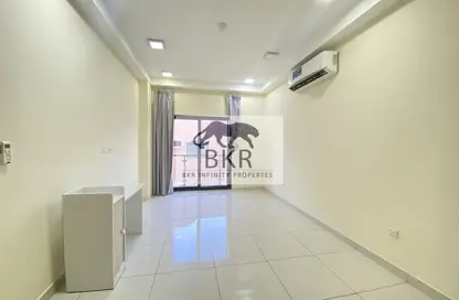 Apartment - 2 Bedrooms - 2 Bathrooms for rent in Adliya - Manama - Capital Governorate
