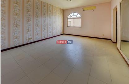 Villa - 4 Bedrooms - 5 Bathrooms for sale in Saar - Northern Governorate
