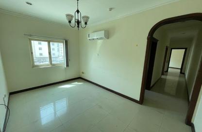 Apartment - 2 - 1 for rent in Segaya - Manama - Capital Governorate