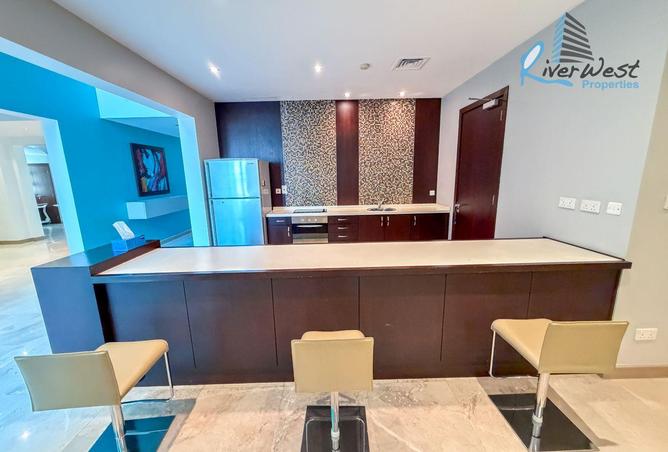 996390 - Property Image 3