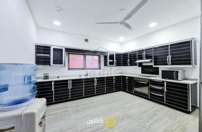 Villa - 3 Bedrooms - 4 Bathrooms for rent in Busaiteen - Muharraq Governorate