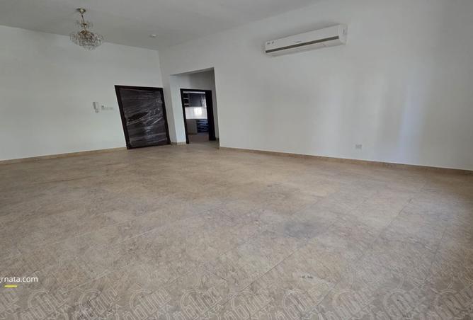 56181372 - Property Image 2