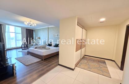 Apartment - 2 Bedrooms - 3 Bathrooms for rent in Al Juffair - Capital Governorate