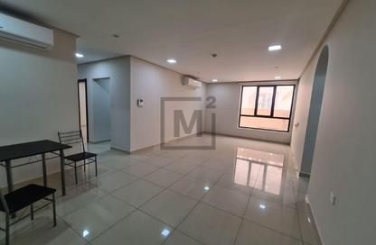 Apartment - 3 Bedrooms - 3 Bathrooms for rent in Maqabah - Northern Governorate