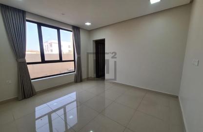 Apartment - 3 Bedrooms - 3 Bathrooms for rent in Maqabah - Northern Governorate