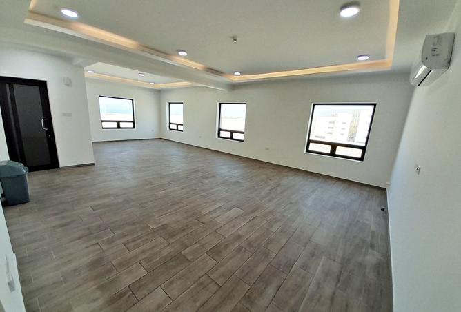 56454275 - Property Main Image