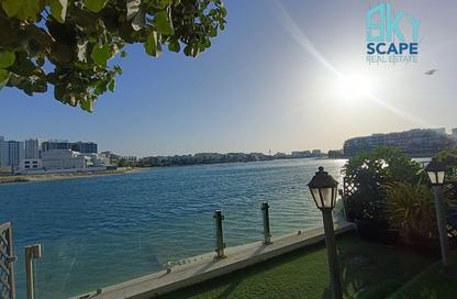 Villa - 3 Bedrooms - 4 Bathrooms for rent in Najma - Amwaj Islands - Muharraq Governorate