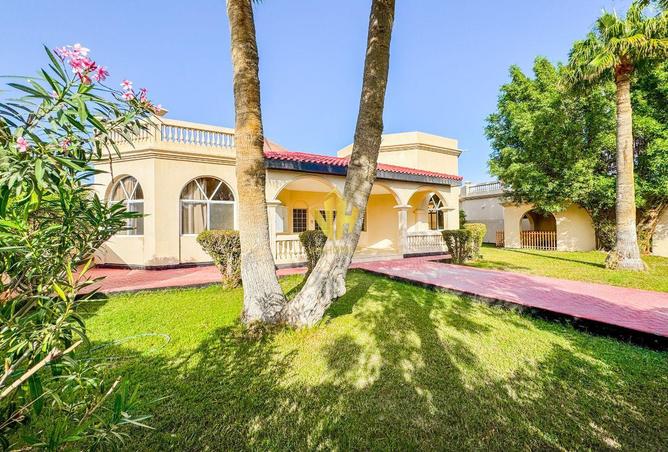 993044 - Property Image 2