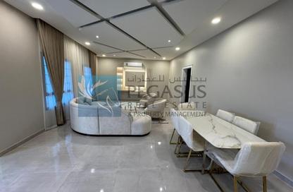 Villa - 5 Bedrooms - 6 Bathrooms for rent in Busaiteen - Muharraq Governorate Villa - 5 Bedrooms - 6 Bathrooms for rent in Busaiteen - Muharraq Governorate