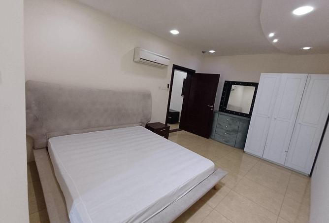 51877757 - Property Image 3