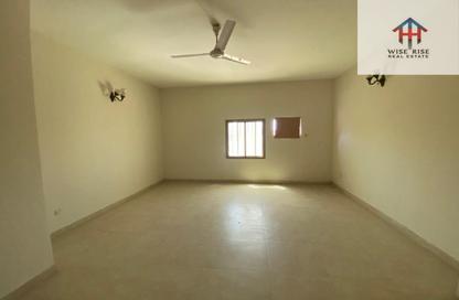 Apartment - 3 Bedrooms - 2 Bathrooms for rent in Sanad - Central Governorate