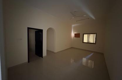Apartment - 2 Bedrooms - 3 Bathrooms for rent in Bu Kowarah - Riffa - Southern Governorate