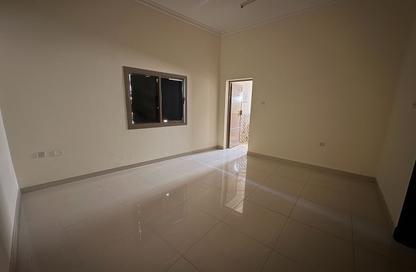 Apartment - 2 Bedrooms - 3 Bathrooms for rent in Bu Kowarah - Riffa - Southern Governorate