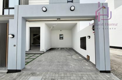 Villa - 4 Bedrooms - 4 Bathrooms for sale in Nuwaidrat - Central Governorate