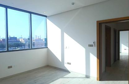 Office Space - Studio - 2 Bathrooms for rent in Tubli - Central Governorate