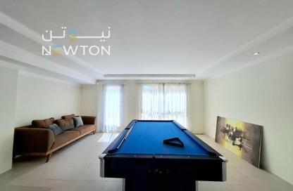 Villa - 4 - 4 for rent in Arad - Muharraq Governorate