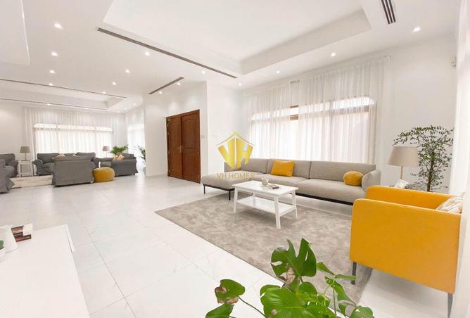 1003156 - Property Image 2