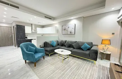 Apartment - 2 Bedrooms - 3 Bathrooms for rent in Al Juffair - Capital Governorate