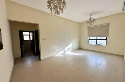 شقة - 2 غرف نوم - 2 حمامات للايجار في توبلي - المحافظة الوسطى