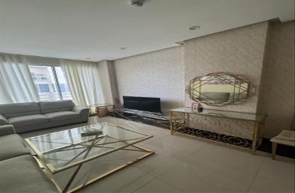 Apartment - 1 Bedroom - 2 Bathrooms for rent in Busaiteen - Muharraq Governorate