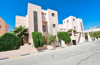 Villa - 5 Bedrooms - 4 Bathrooms for rent in Saar - Northern Governorate
