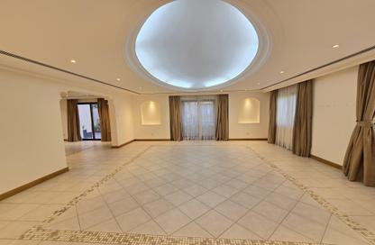 Villa - 4 Bedrooms - 5 Bathrooms for rent in Um Al Hasam - Manama - Capital Governorate
