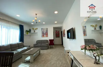 Apartment - 2 Bedrooms - 2 Bathrooms for rent in Al Burhama - Manama - Capital Governorate