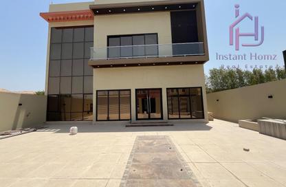 Villa - 4 Bedrooms - 5 Bathrooms for sale in Janabiya - Northern Governorate