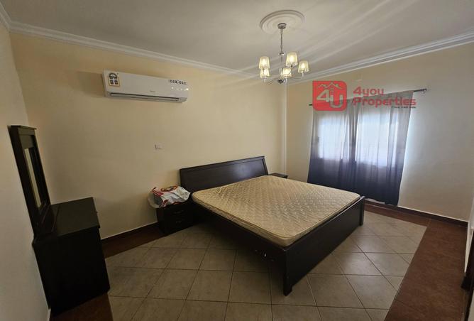 993287 - Property Image 3