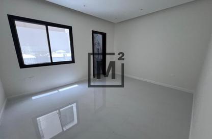 Villa - 5 Bedrooms - 6 Bathrooms for sale in Busaiteen - Muharraq Governorate