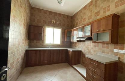 Apartment - 2 Bedrooms - 2 Bathrooms for rent in Shakhura - Northern Governorate
