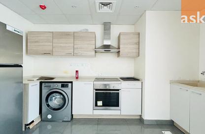 Apartment - 2 Bedrooms - 2 Bathrooms for rent in Al Juffair - Capital Governorate